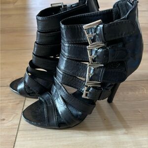 Women's Black Strappy Heeled Sandals